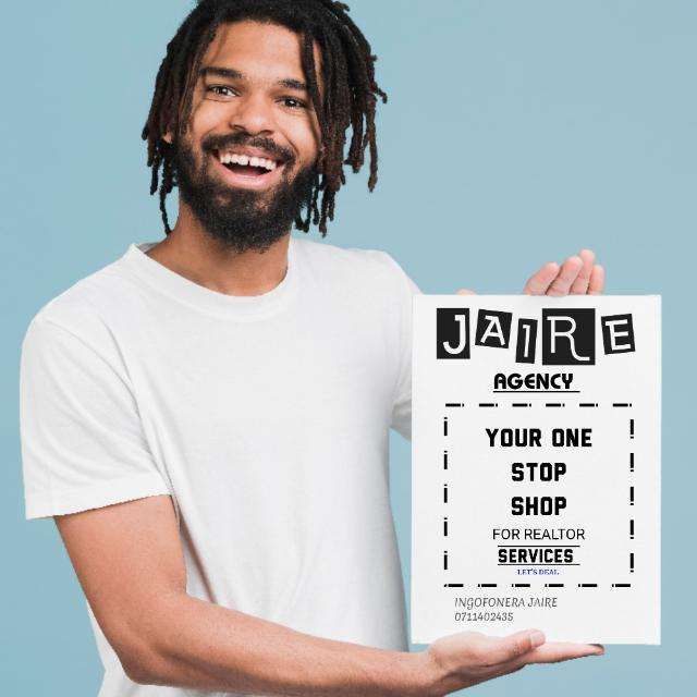 Jaire Agency group picture